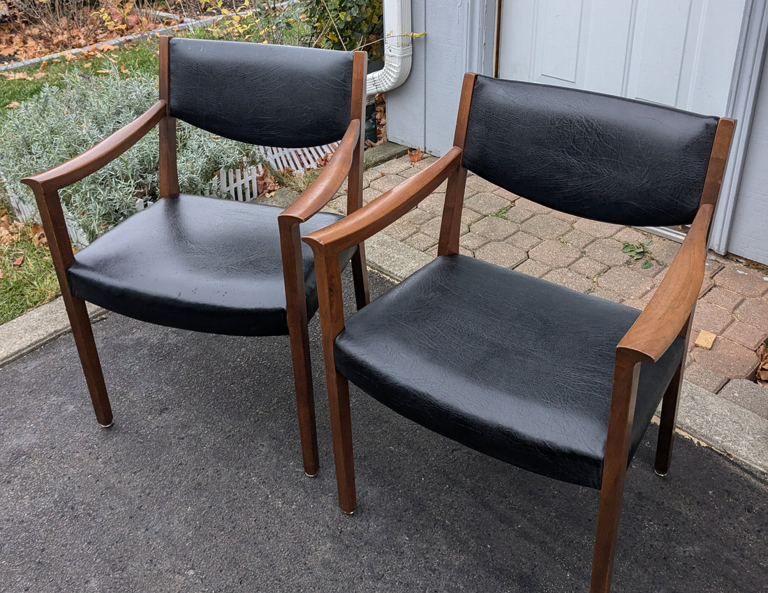 Groovy Comfort: A Guide to 1970s Mid-Century Modern Furniture
