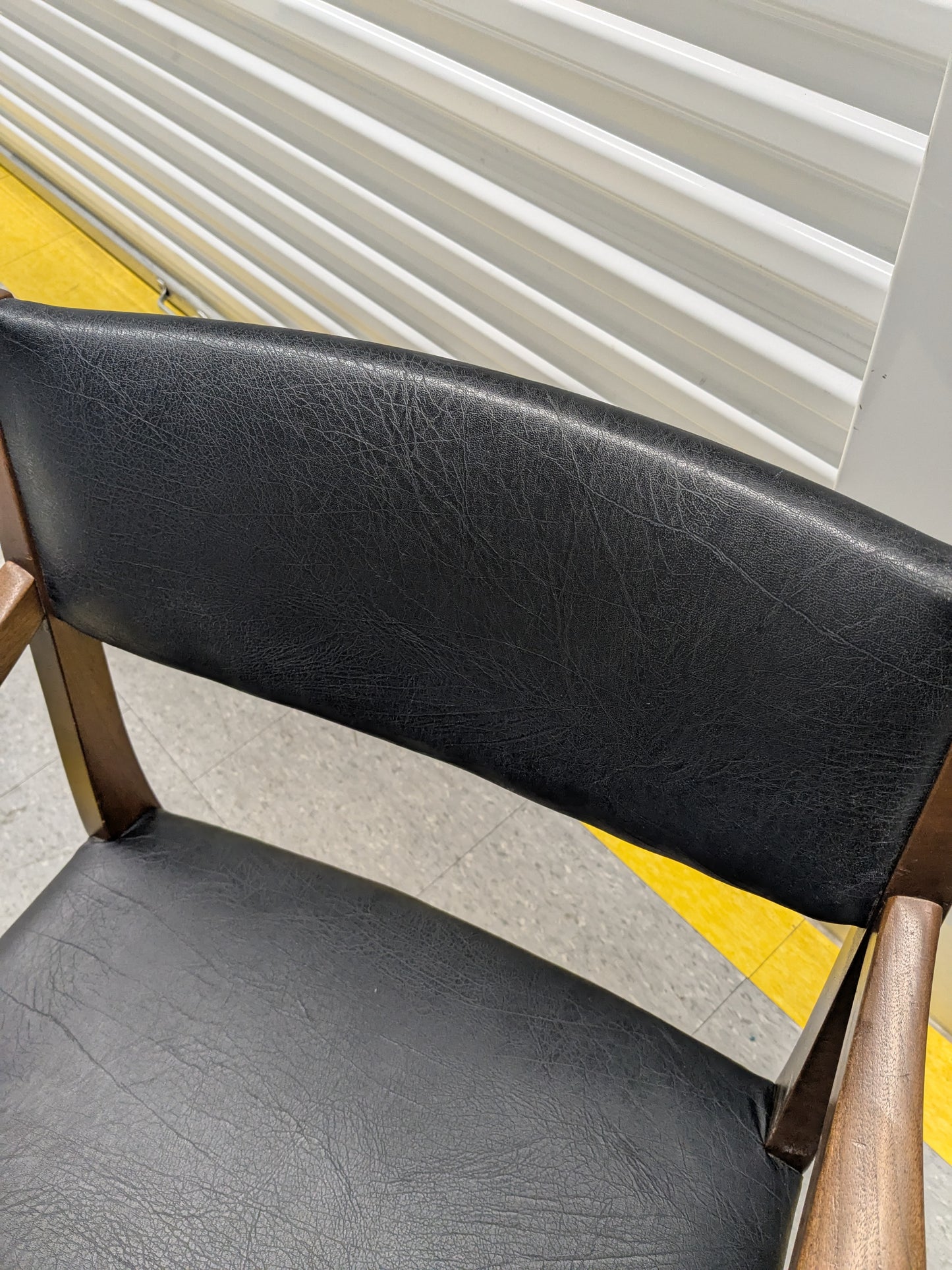 Vintage H Krug Furniture Co Mid-Century Modern 1970s Arm Chair - Pre-owned