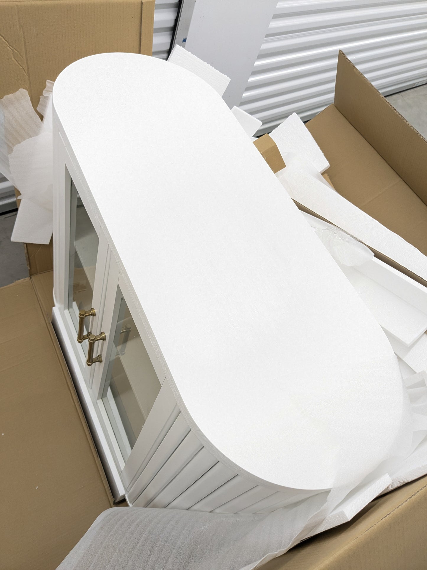 VAST White Curved Glass Door Cabinet
