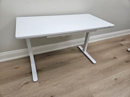 Glass Top Electric Height Adjustable Sit Stand Desk 48"Wx24"D with USB charging port - White