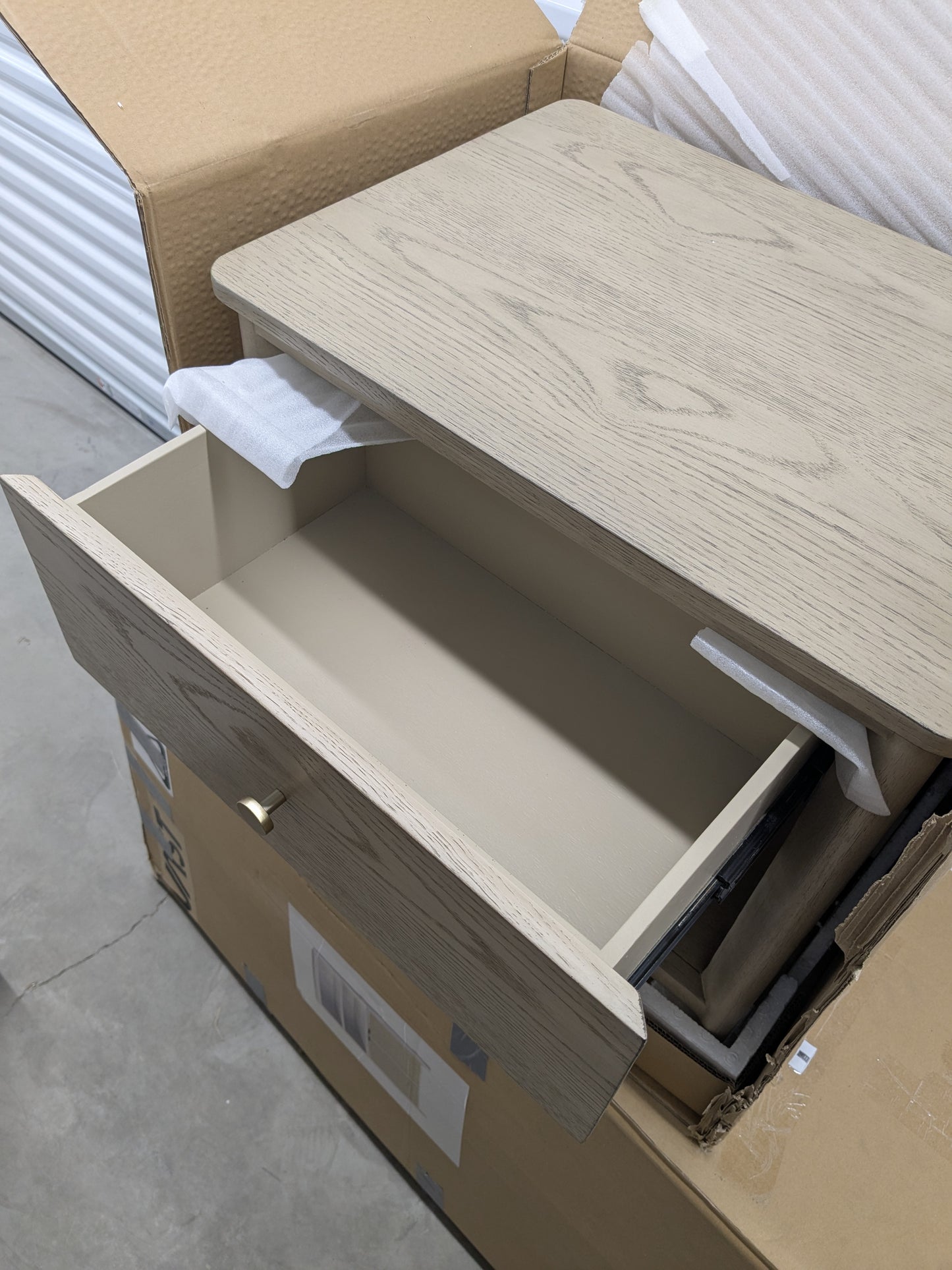 VAST Modern Nightstand - Light Oak Finish
