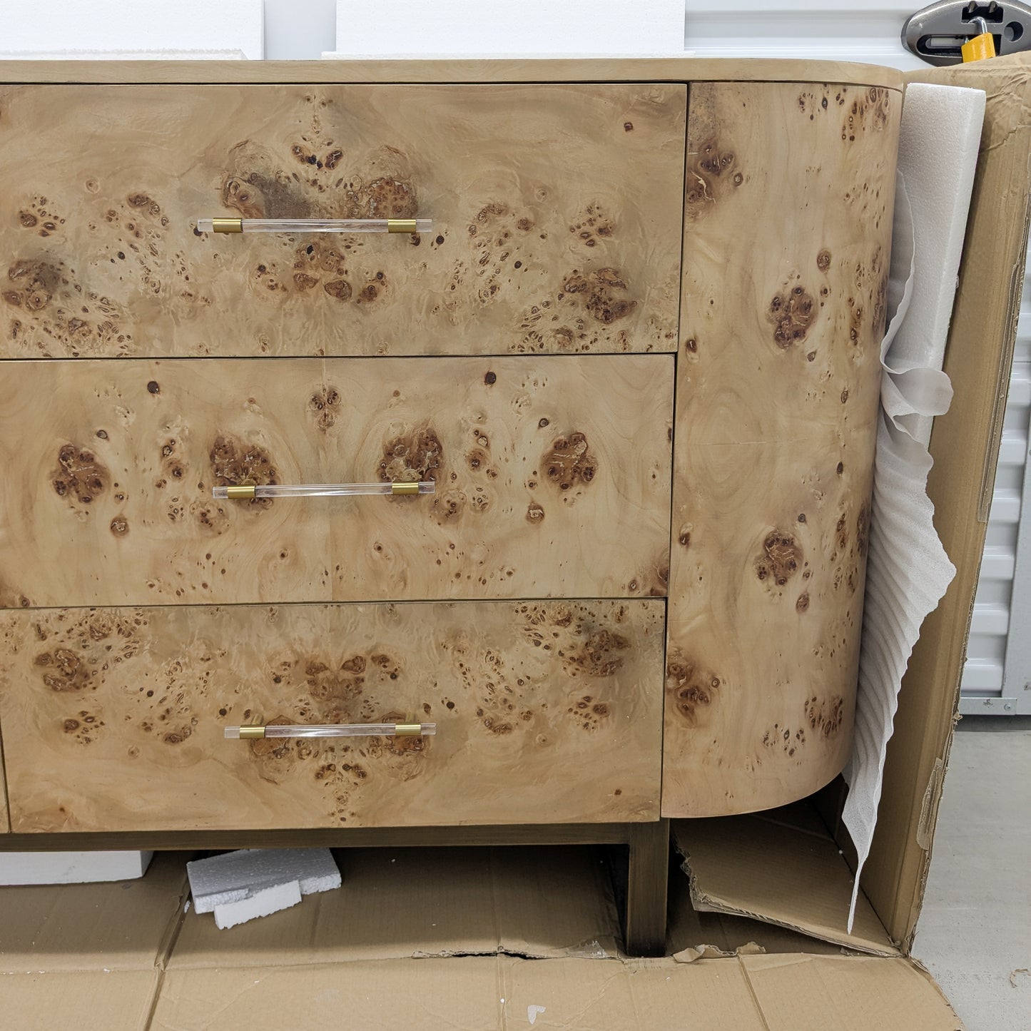 VAST Burl Wood 6-Drawer Dresser with Acrylic Hardware
