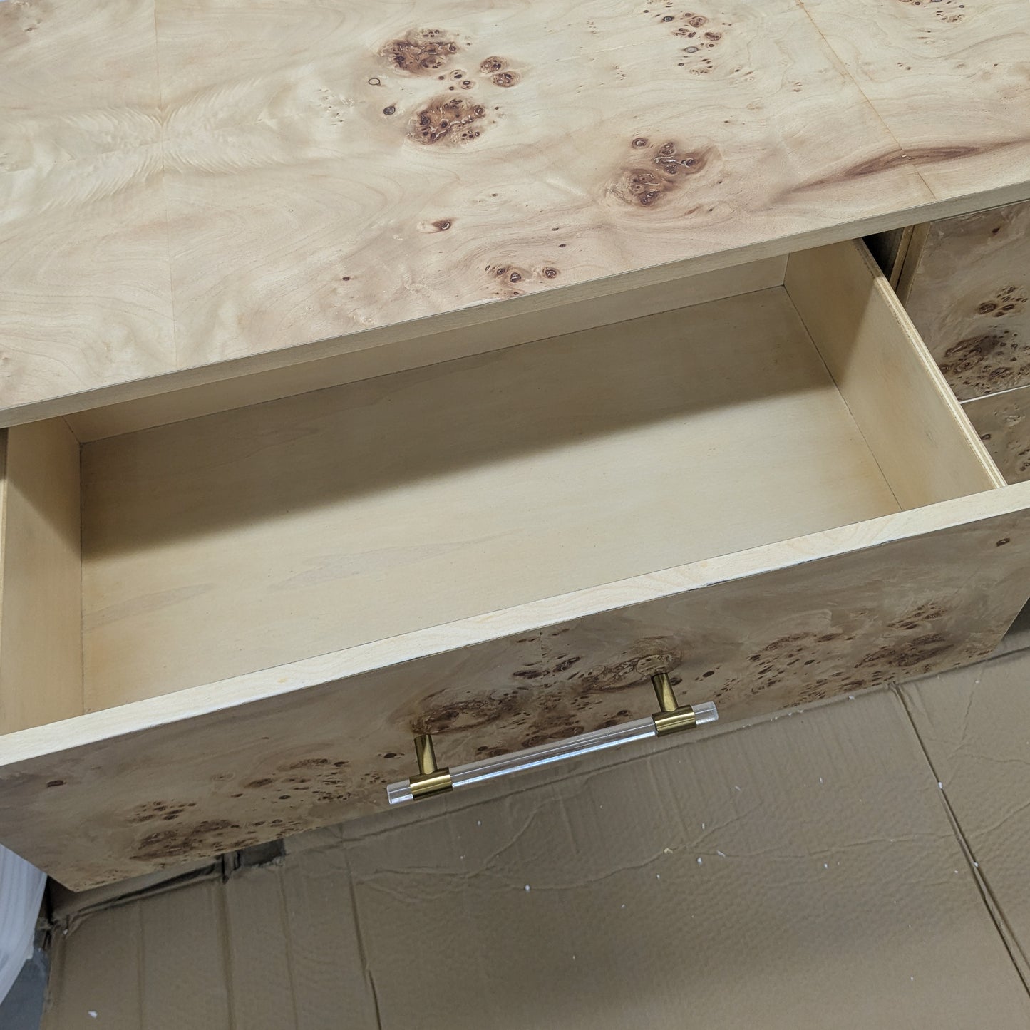 VAST Burl Wood 6-Drawer Dresser with Acrylic Hardware